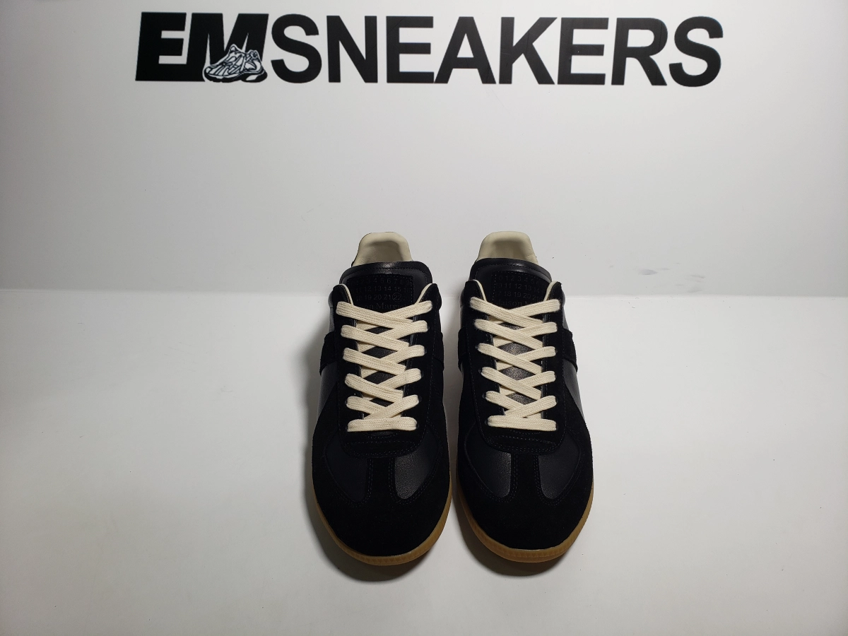 EM Sneakers QC | Maison Margiela Replica low-top leather sneakers Black
