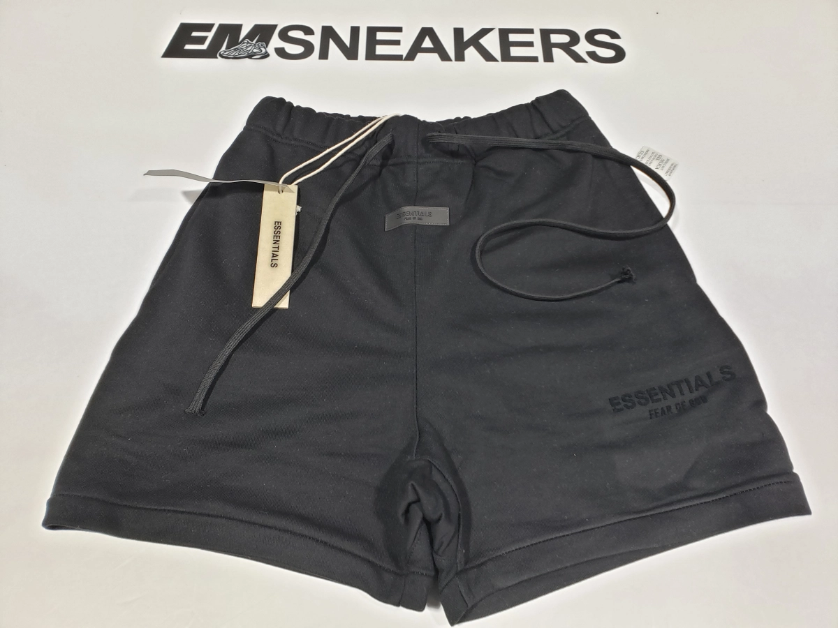 EM Sneakers QC | Fear of God Essentials Classic Sweatshort -015 Black
