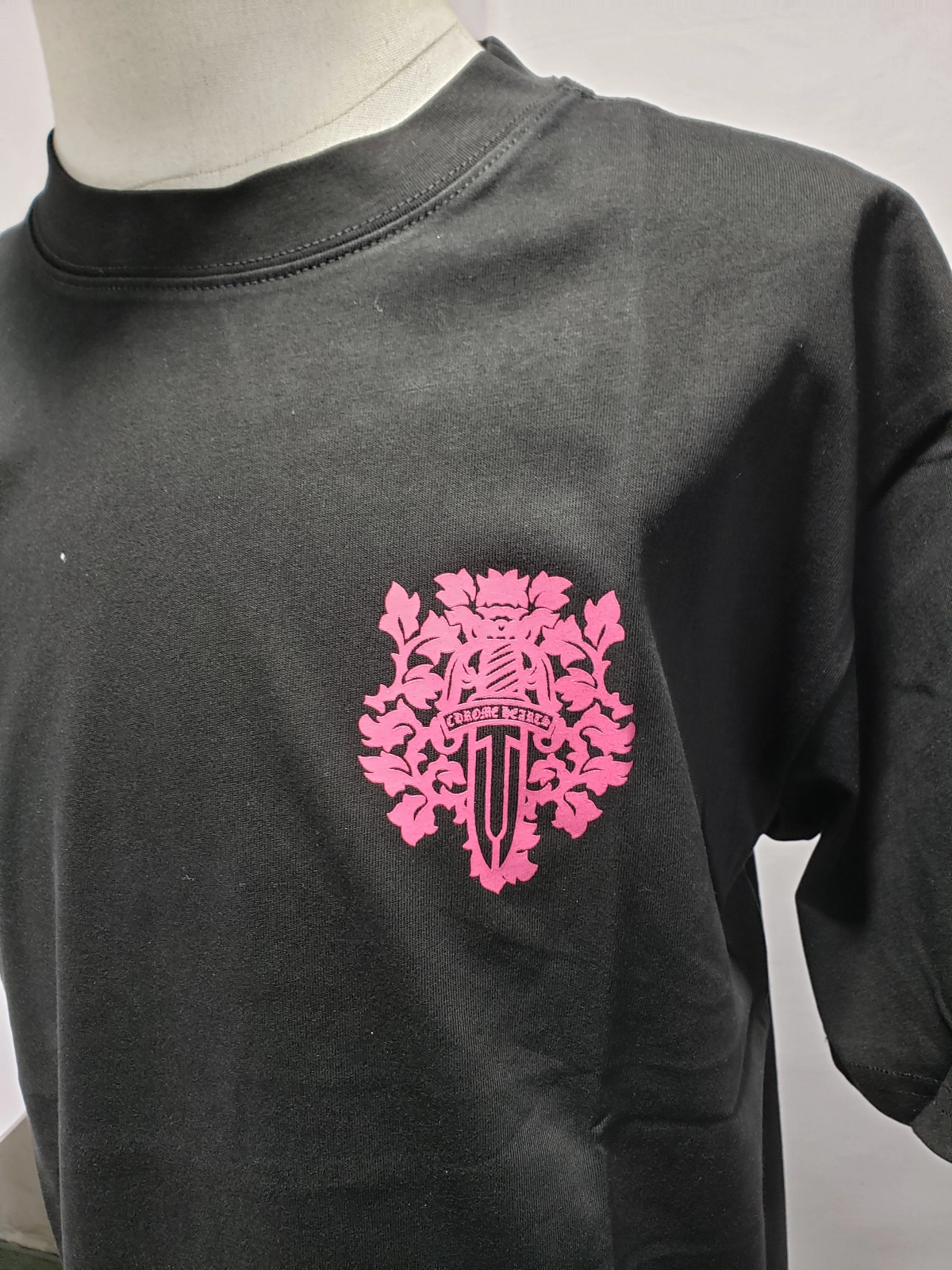 EM Sneakers QC |  Chrome Hearts Eye Chart Dagger T-shirt Black