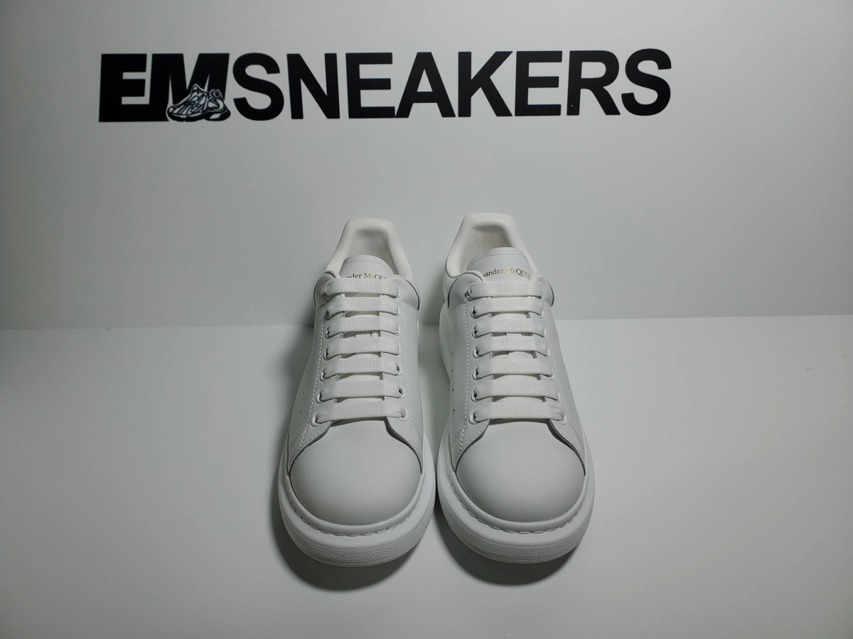 EM Sneakers QC |  Alexander McQueen Sneaker White Paper