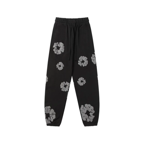 EM Sneakers QC | Denim Tears The Cotton Wreath Sweatpants Black Monochrome