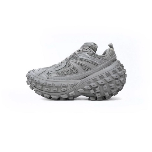 EM Sneakers QC | Balenciaga Defender Light Gray 685611 W2RA6 1200