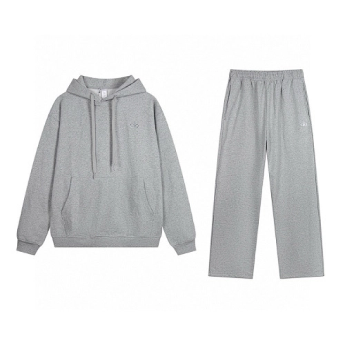 EM Sneakers QC | Alo Yoga Accolade Hoodie & Sweatpant Set Gray
