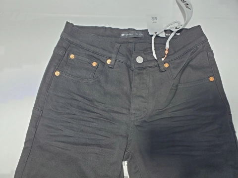 EM Sneakers QC | PUR Jeans #9023