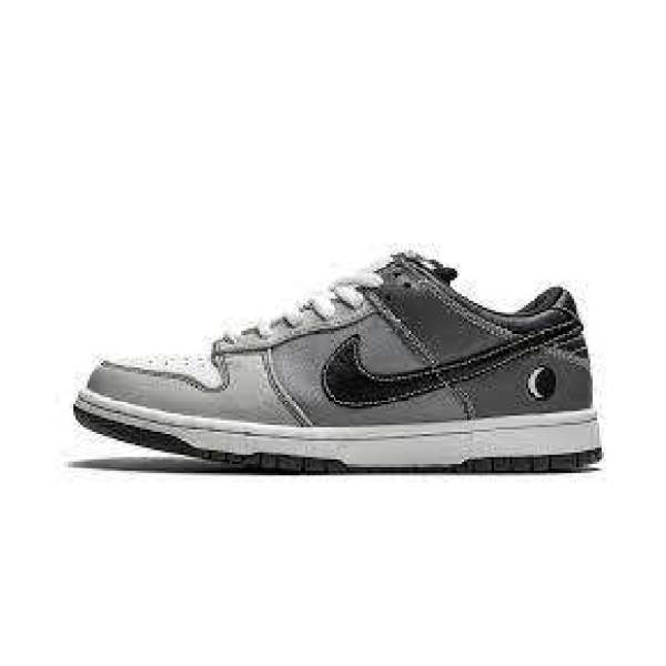  Fake Nike  SB Dunk Low Lunar Eclipse 313170-002