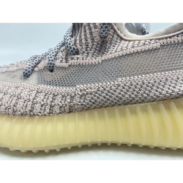 Fake adidas Yeezy Boost 350 V2 Synth Reflective FV5675