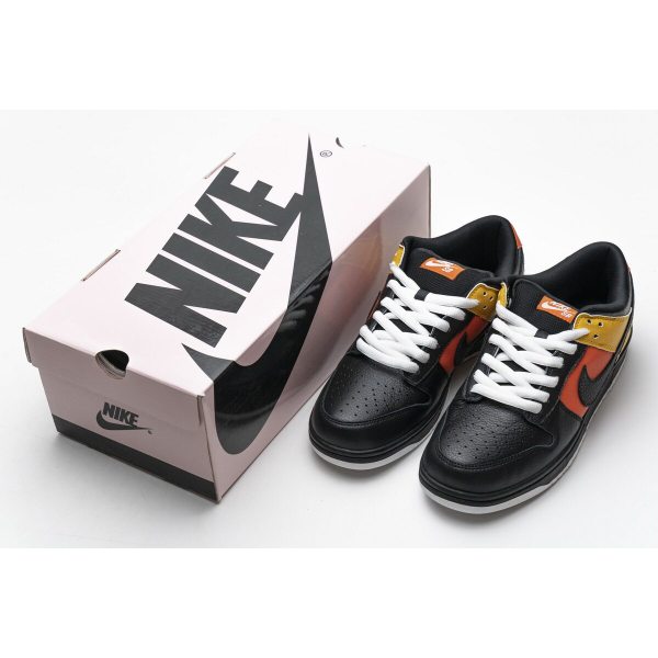 Fake Nike Dunk SB Low Raygun 304292-803