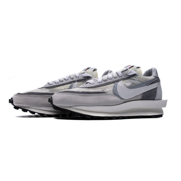 Fake Nike LD Waffle sacai Summit White BV0073-100
