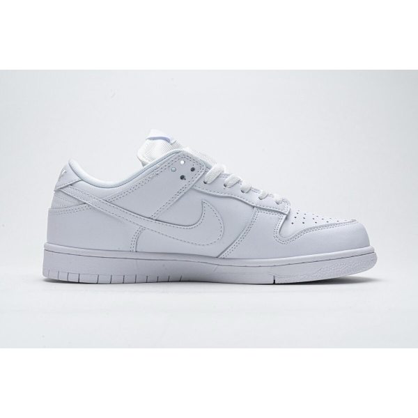 Fake Nike SB Dunk Low Pro All White 304292-100