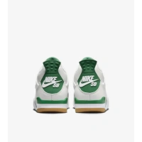 Fake Nike SB x Air Jordan 4 “Pine Green” DR5415-103