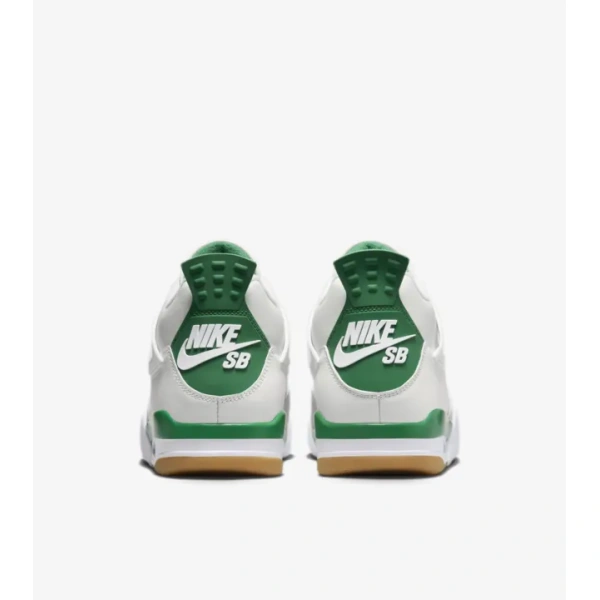 Fake Nike SB x Air Jordan 4 “Pine Green” DR5415-103