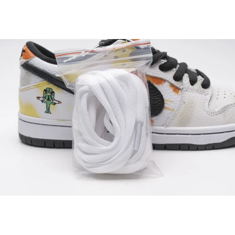  Nike SB Dunk Low Raygun Tie-Dye White  BQ6832-101