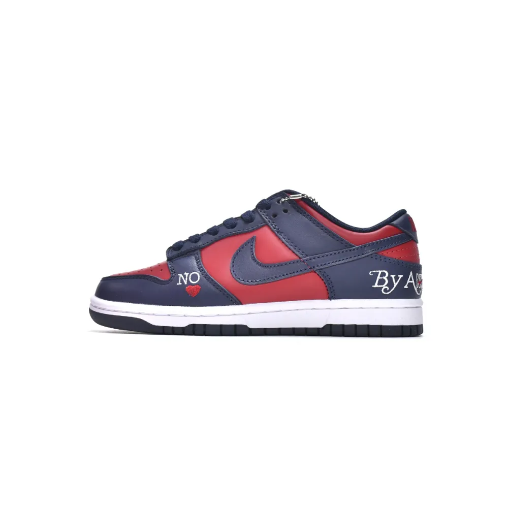 (OG)Supreme x Nike SB Dunk Low By Any Mean DO7412-982