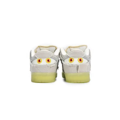 Dope Sneakers Nike SB Dunk Low Mummy DM0774-111  02