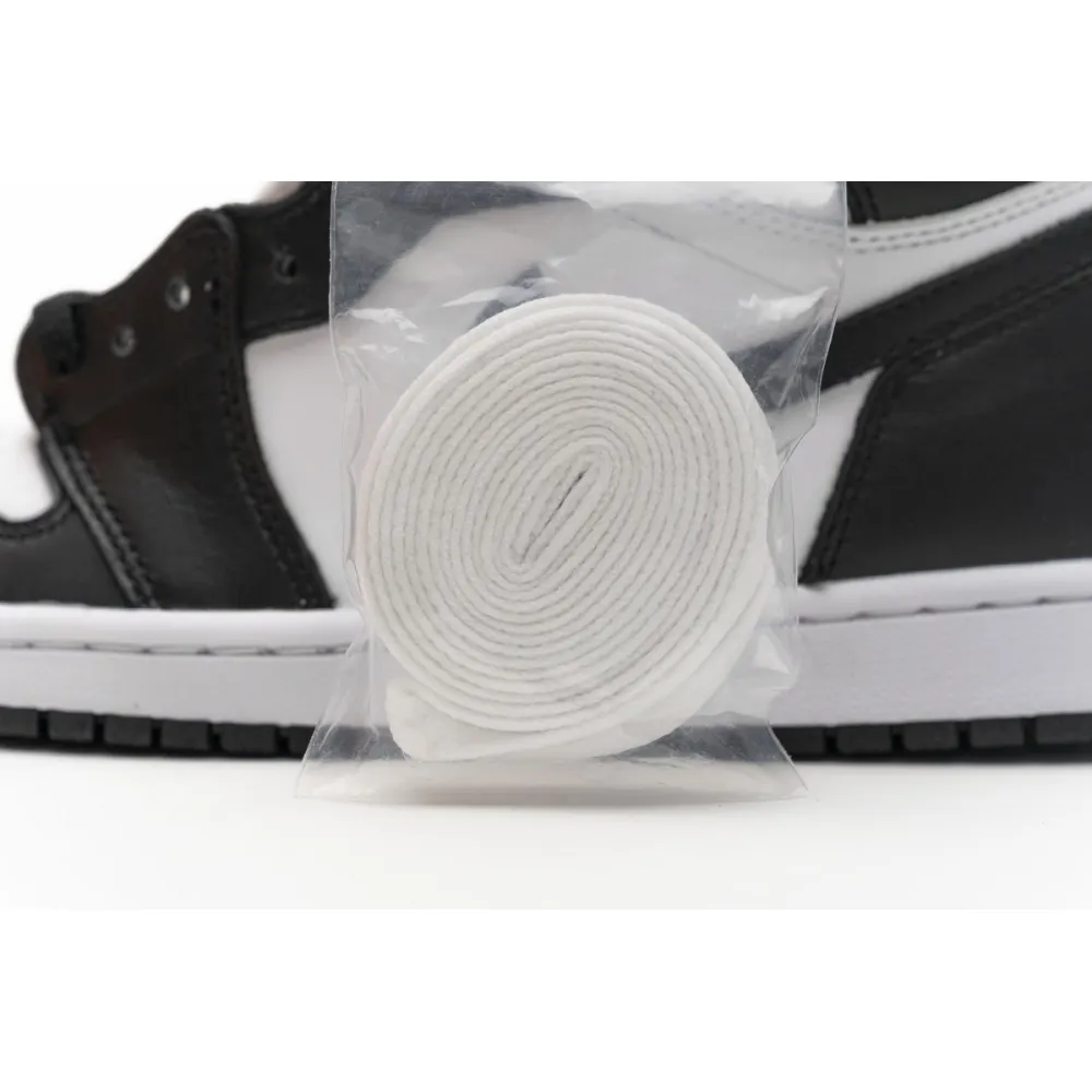  Air Jordan 1 Retro  High Black White (2014) 555088-010