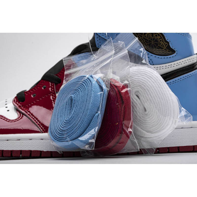 Air Jordan 1 Retro High Fearless UNC Chicago CK5666-100