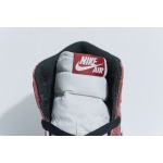 Air Jordan 1 Retro High Chicago (2015) 555088-101