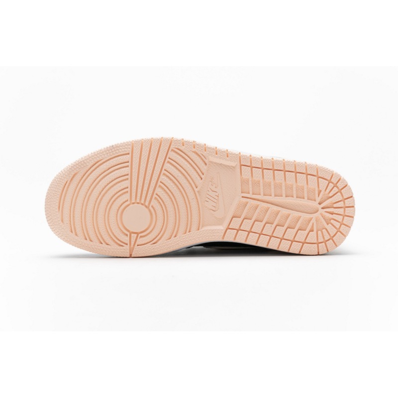 Air Jordan 1 Retro High Black Crimson Tint 555088-081