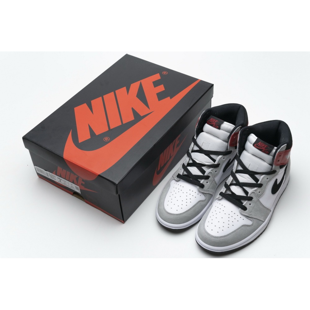 Air Jordan 1 Retro High Light Smoke Grey 555088-126