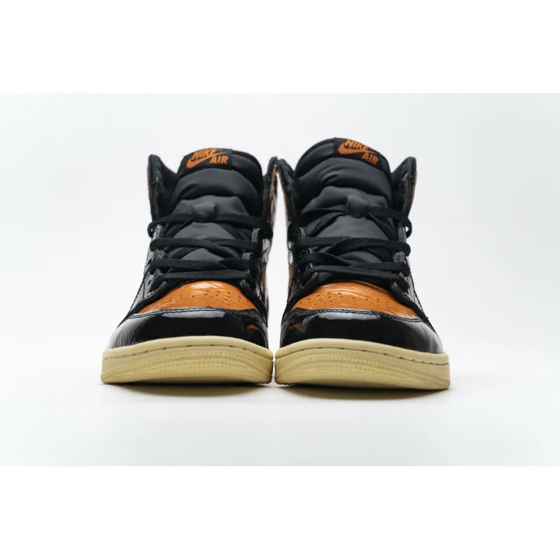 Air Jordan 1 Retro High Shattered Backboard 3.0 555088-028