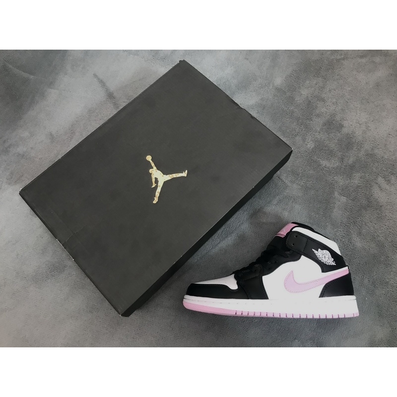  Air Jordan 1 Mid White Black Light Arctic Pink (GS) 555112-103