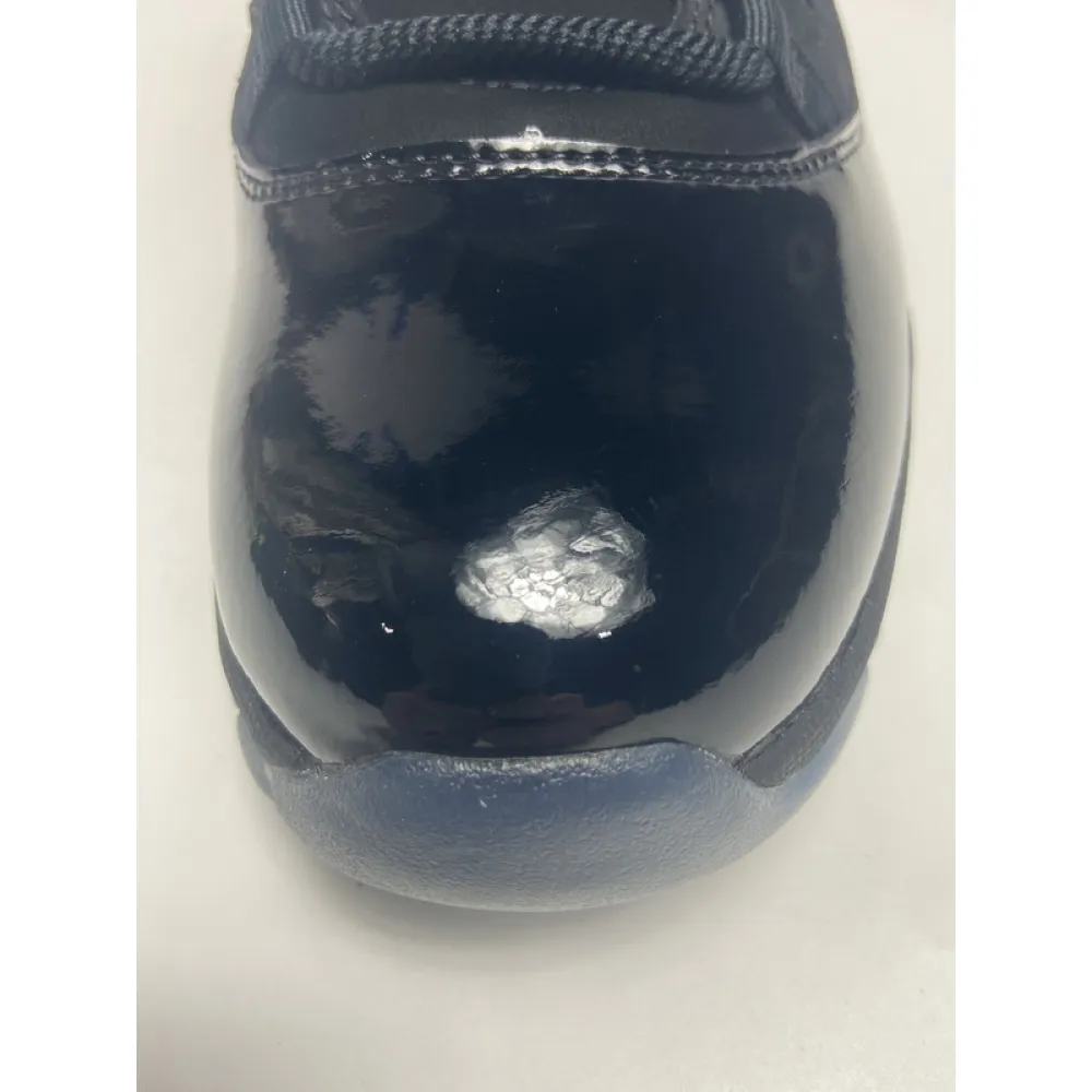  Air Jordan 11 High  Retro “Cap and Gown " 378037-005