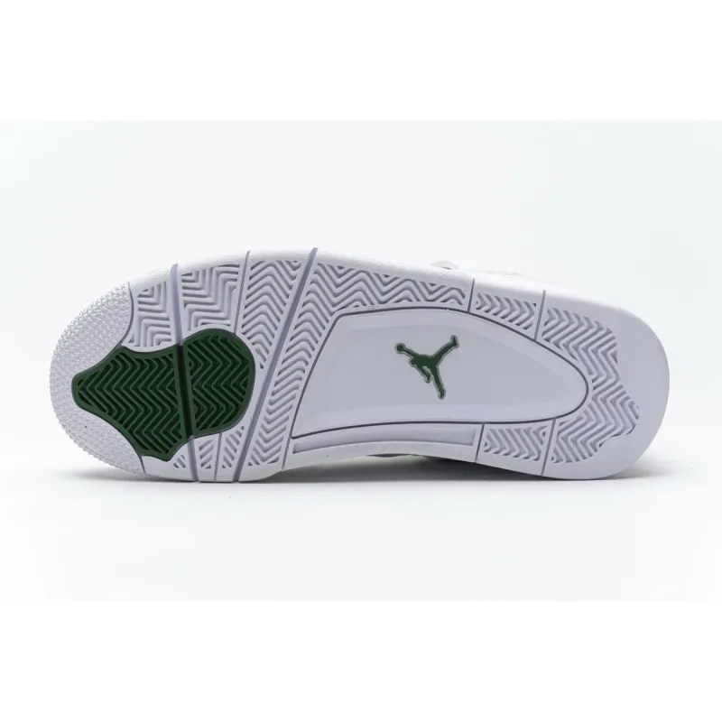 Air Jordan 4 Retro “Metallic Green”  CT8527-113