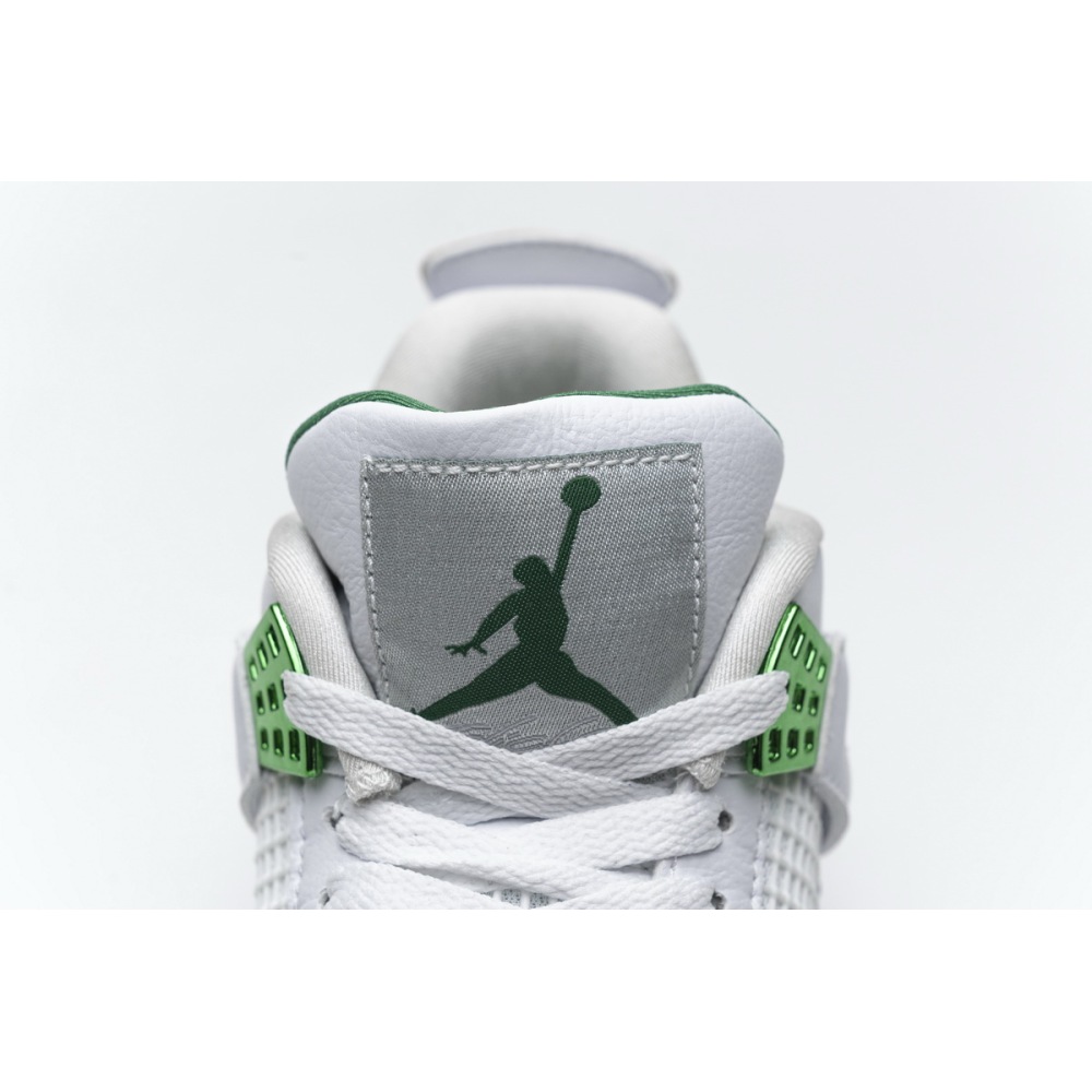 Air Jordan 4 Retro “Metallic Green”  CT8527-113