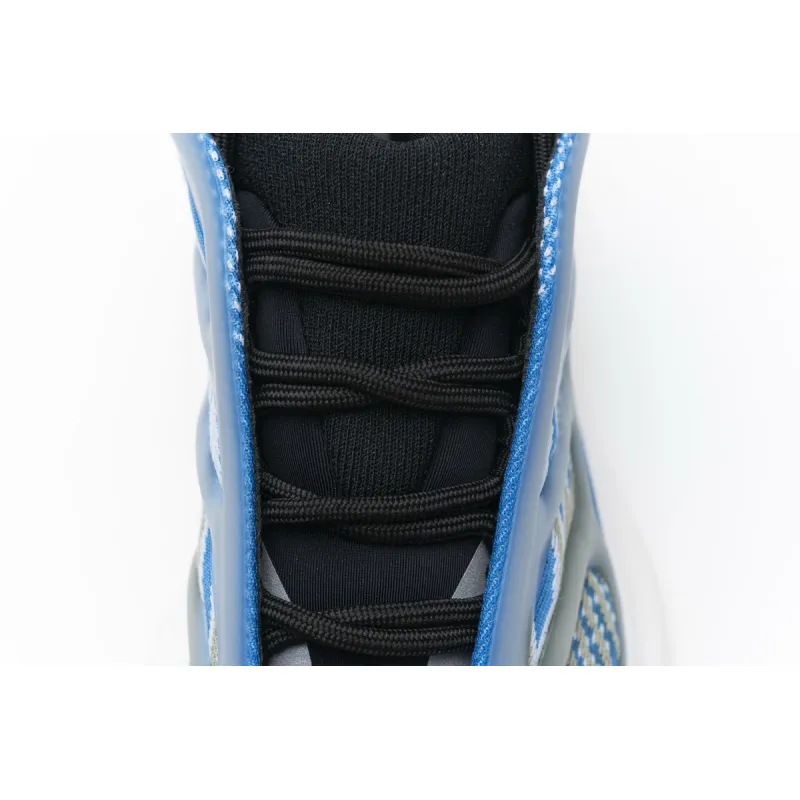 Adidas Yeezy  700 V3 Azareth G54850