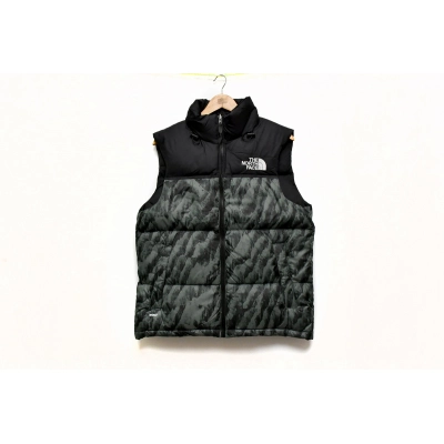 TheNorthFace Black CamouFlage 01