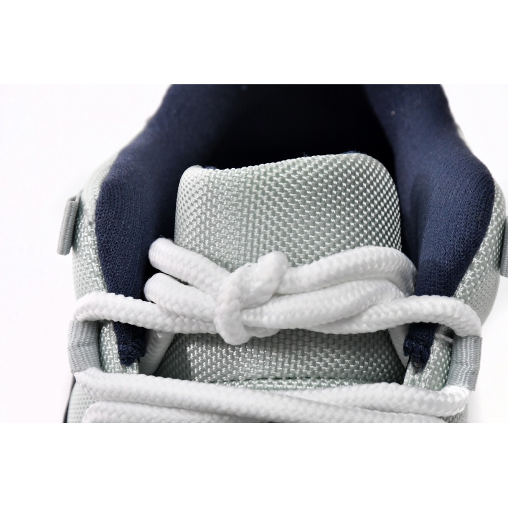 Air Jordan 11 Retro Low Georgetown 528895-007