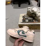 Nike SB Dunk Low DJ6188-100