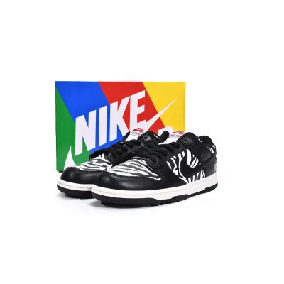 Quartersnacks x Nike SB Dunk Low Zebra  DM3510-001 02
