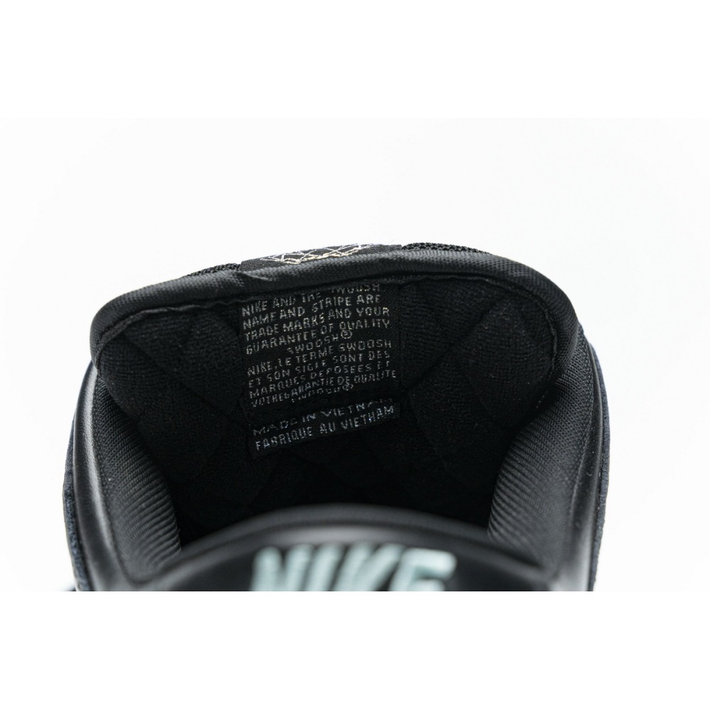 Nike SB Dunk Low Pro OG QS “Black Diamond”  BV1310-001