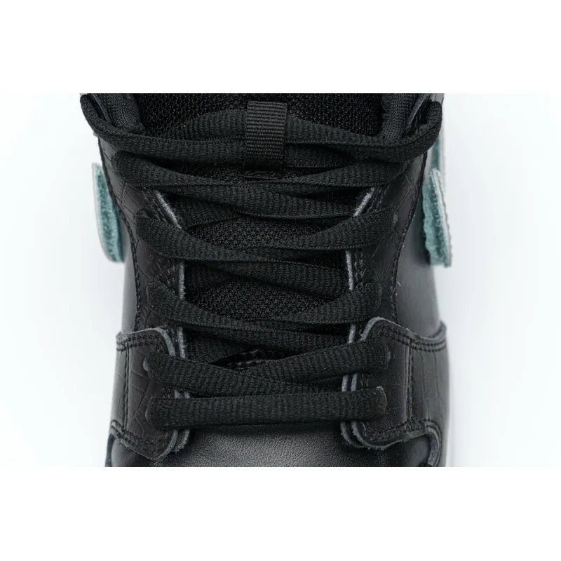 Nike SB Dunk Low Pro OG QS “Black Diamond”  BV1310-001