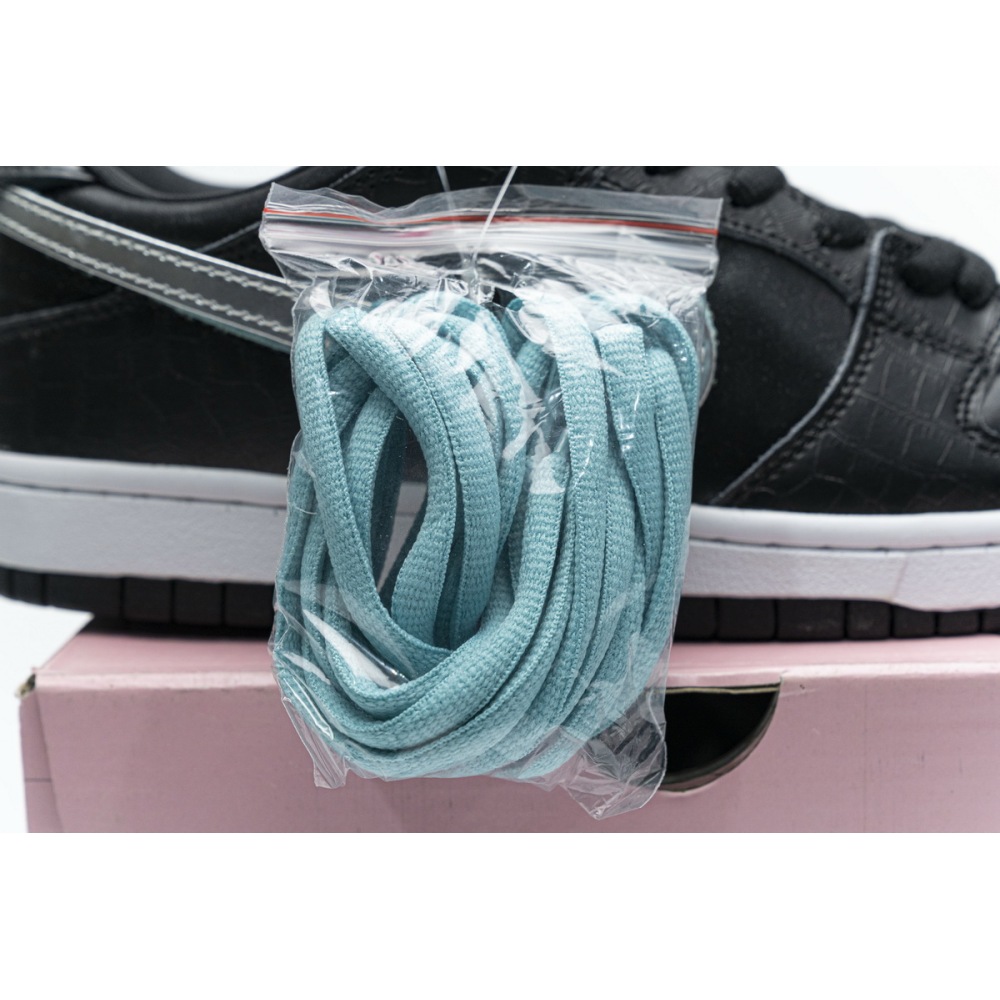 Nike SB Dunk Low Pro OG QS “Black Diamond”  BV1310-001