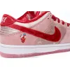 Dunk Low StrangeLove Skateboards (Special Box) CT2552-800