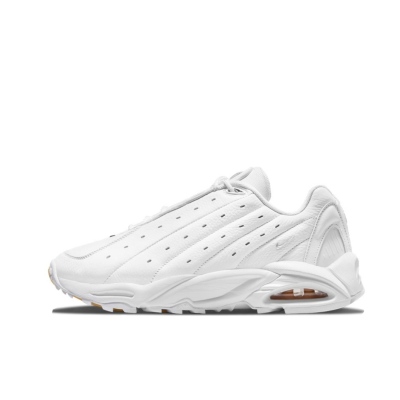 NOCTA x Nike Hot Step Air Terra "Triple White" 01