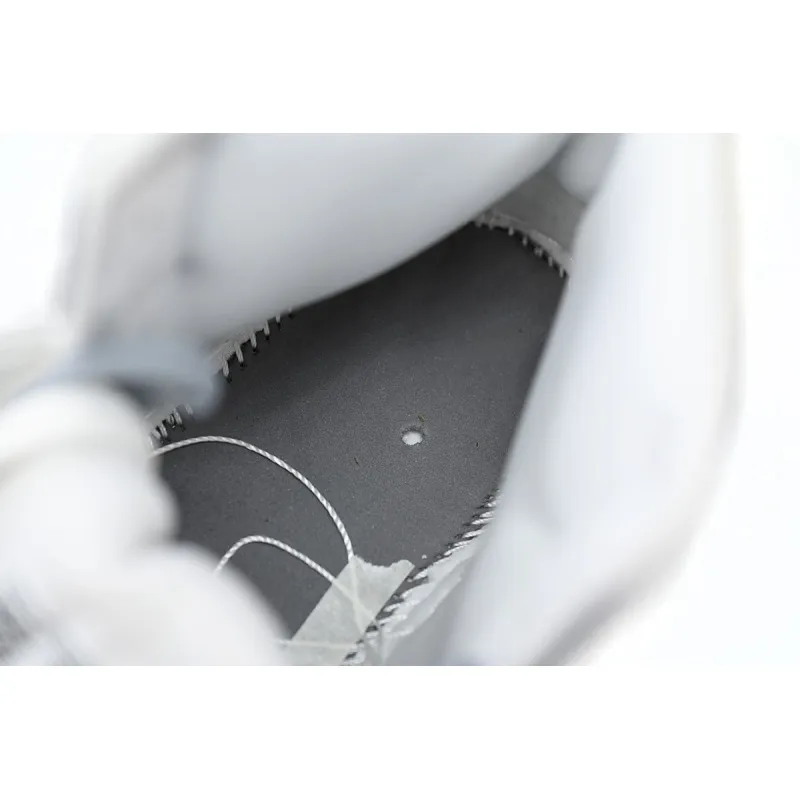 Air Jordan 1 White Soot BQ6472-115