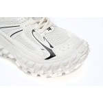 Balenciaga Defender Off-White  685611 W2RAA 9110