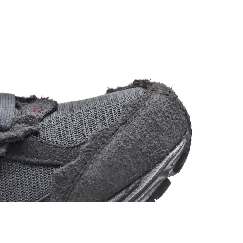 New Balance 2002R Phantom Black M2002RDB