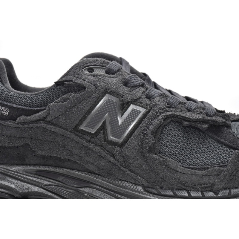 New Balance 2002R Phantom Black M2002RDB