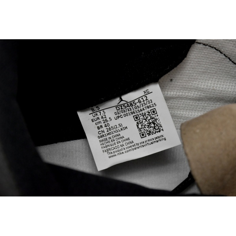 Air Jordan 1 Retro High  Chicago Lost and Found  DZ5485-612