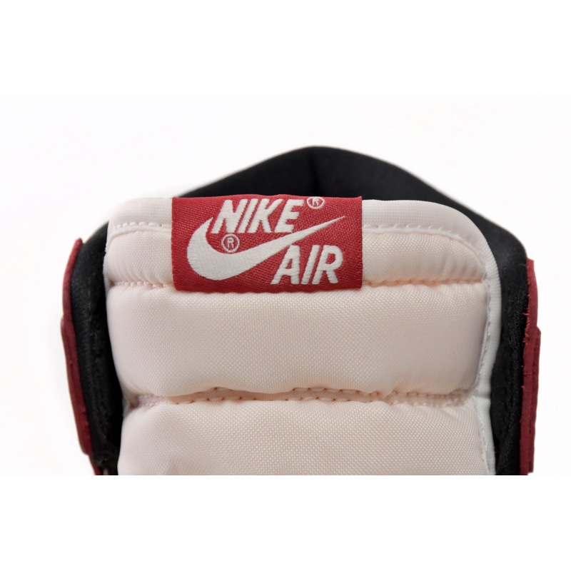 Air Jordan 1 Retro High  Chicago Lost and Found  DZ5485-612