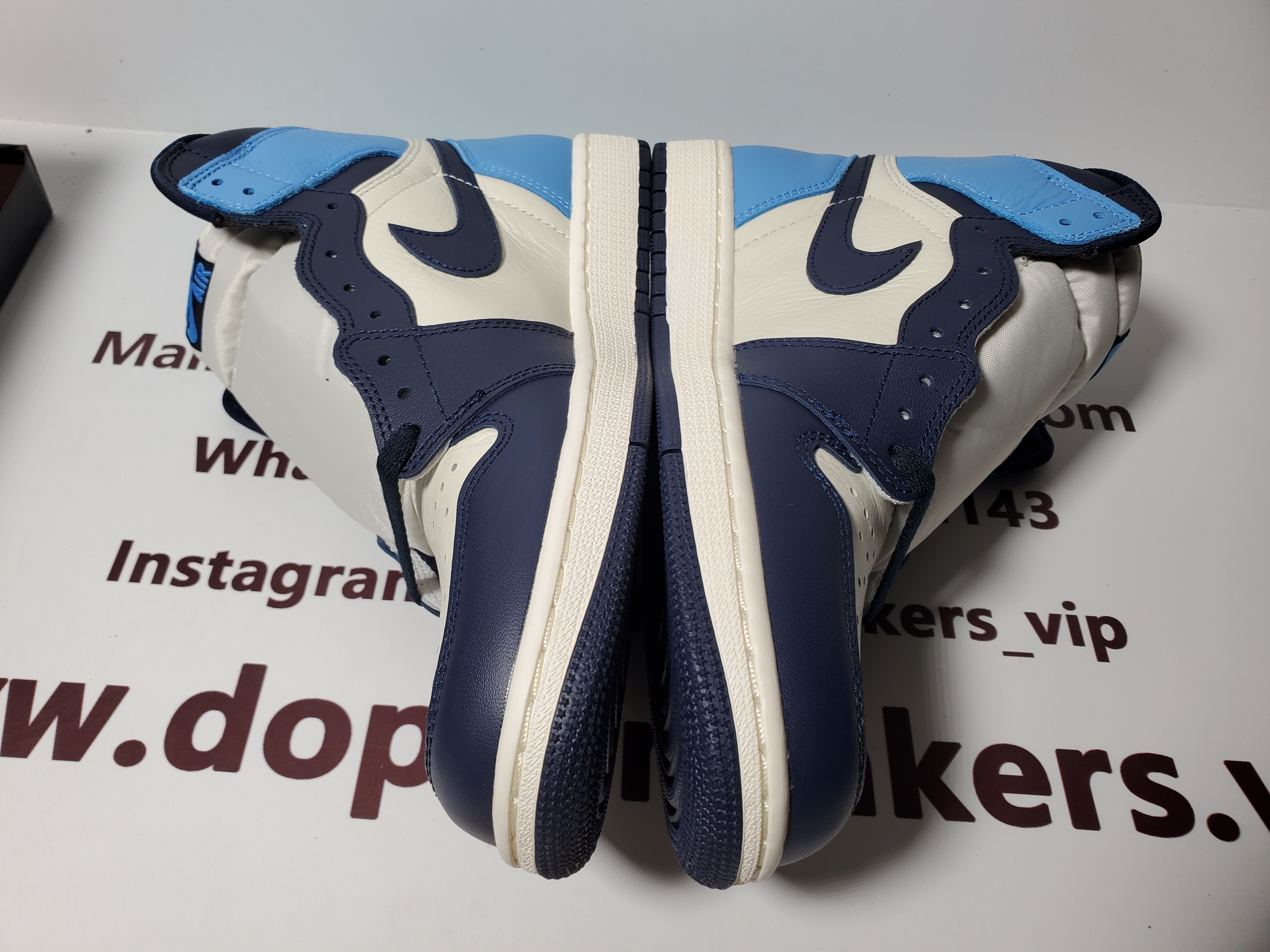 (OG)Air Jordan 1 Retro High Obsidian UNC 555088-140