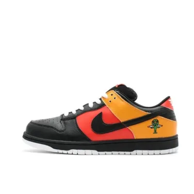 Dunk Low Pro SB 'Raygun'  304292-803  01