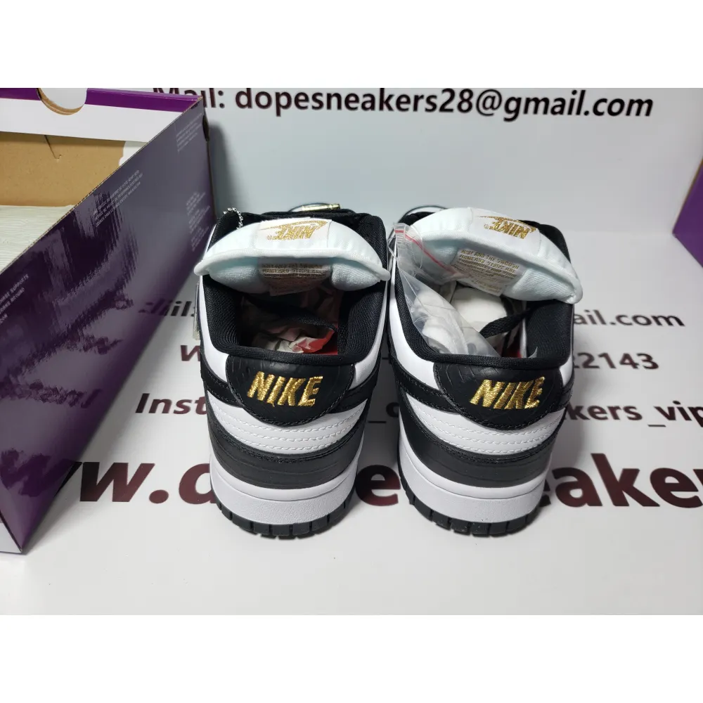 Supreme x Nike SB Dunk Low Black Stars DH3228-102 