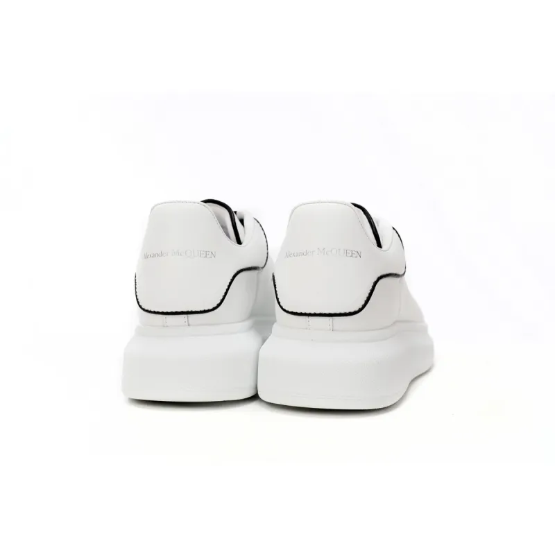 Alexander McQueen Sneaker Black Line