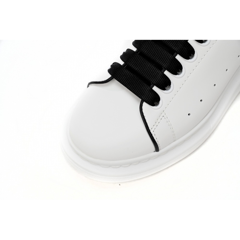 Alexander McQueen Sneaker Black Line