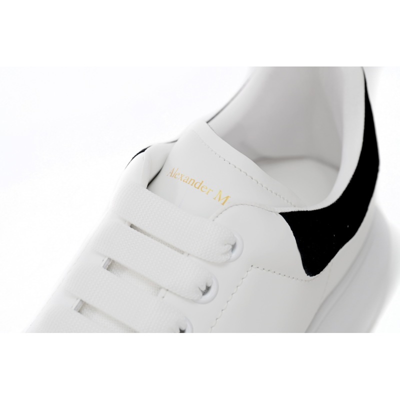 Alexander McQueen Sneaker Black Velvet